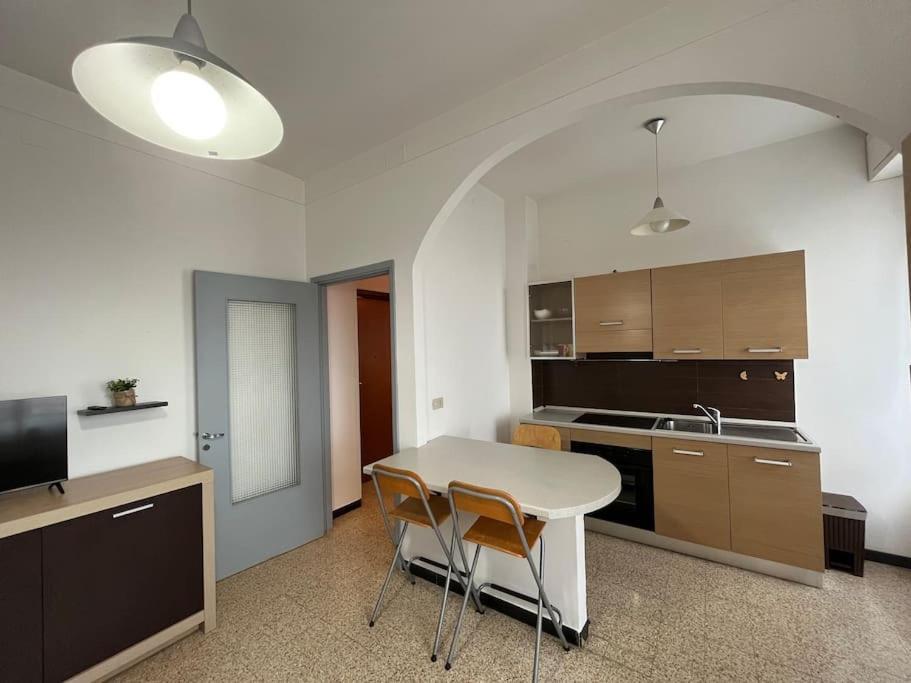 La Casa Di Alice Apartment Vercelli Luaran gambar