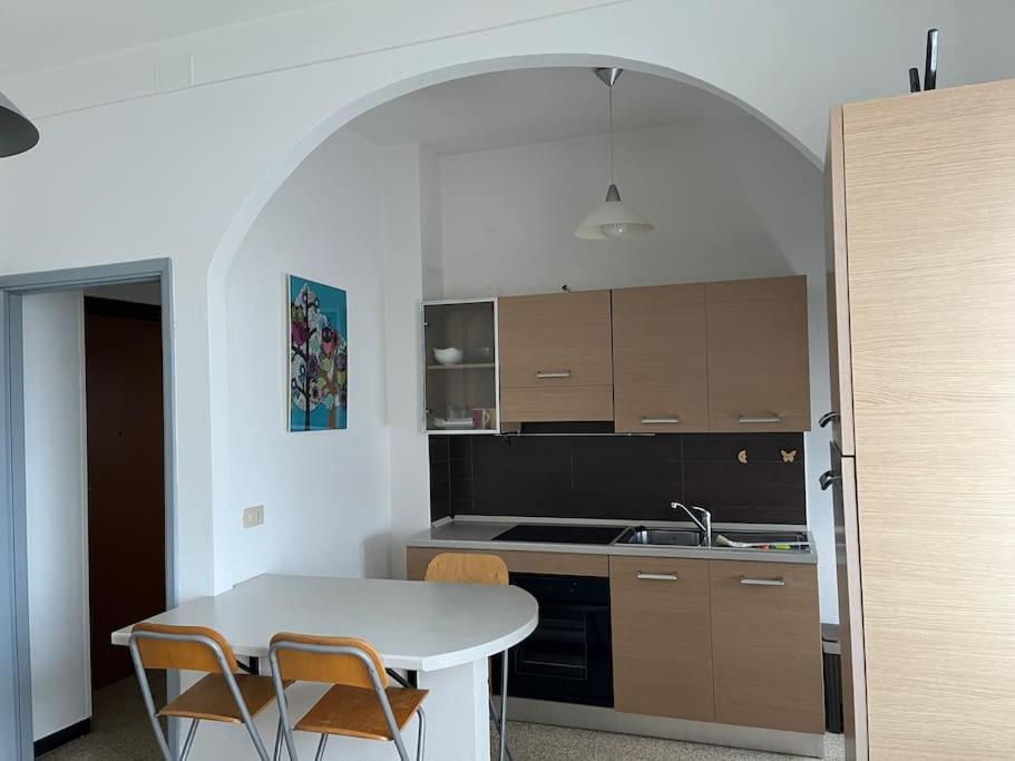 La Casa Di Alice Apartment Vercelli Luaran gambar